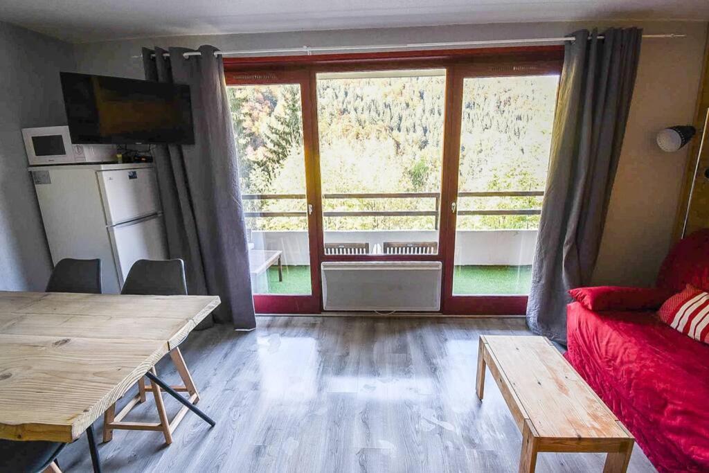 Le Relai S31 - Grand Et Lumineux Studio Avec Coin Montagne 4-6 Pers, Tout Equipe, Avec Wifi, A 30M Des Pistes Avec Un Grand Balcon, Draps Non Compris Saint-Jean-dʼAulps Dış mekan fotoğraf